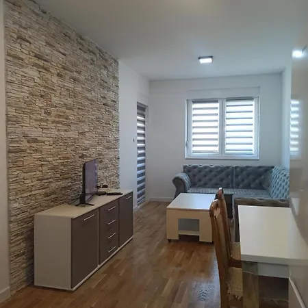 Mb Apartment *